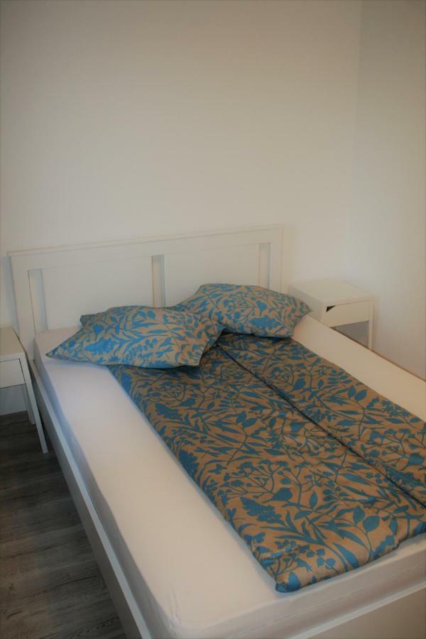 Casa Peterfi - Apartment With 3 Bedrooms And Spacious Living Room เตอร์กู-มูเรช ภายนอก รูปภาพ